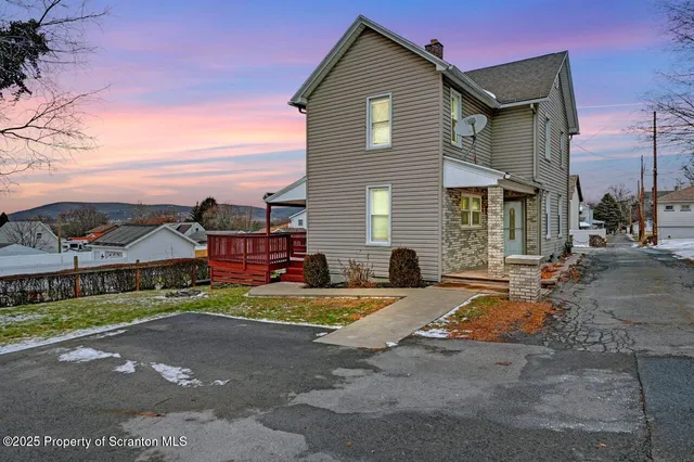 $195,000 | 1941 Electric Street, Unit REAR, Dunmore, PA 18512