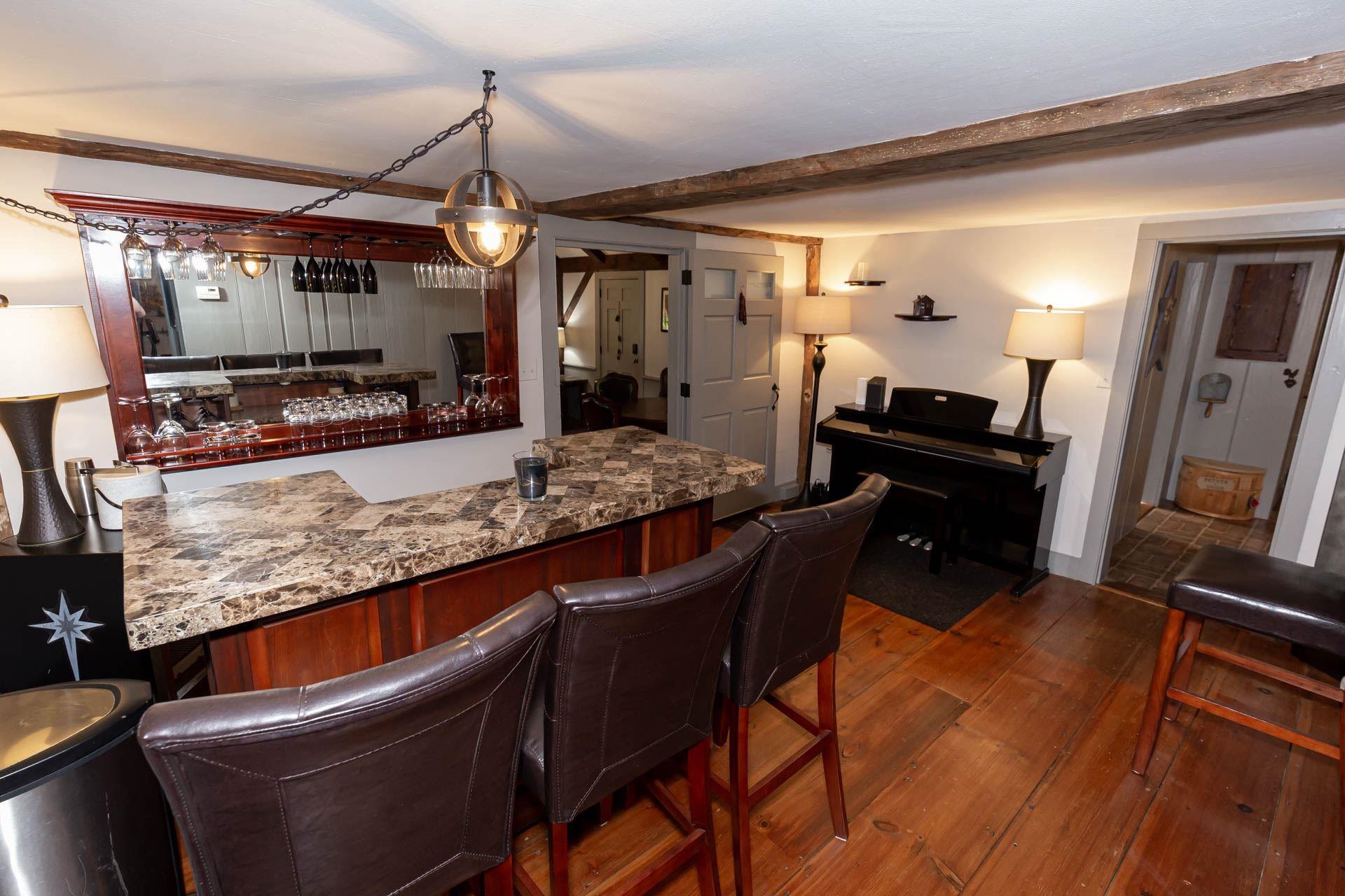 32 Sandown Road Danville, NH 03819 - Photo 17 of 54