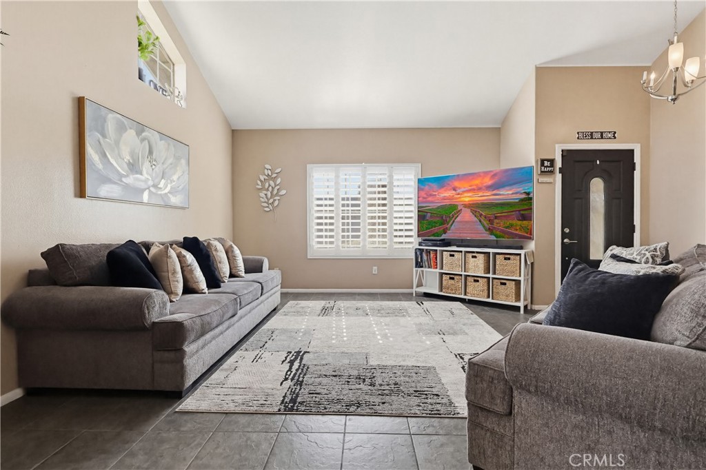 7735 Ridgeview Lane Whittier, CA 90606 - Photo 8 of 55