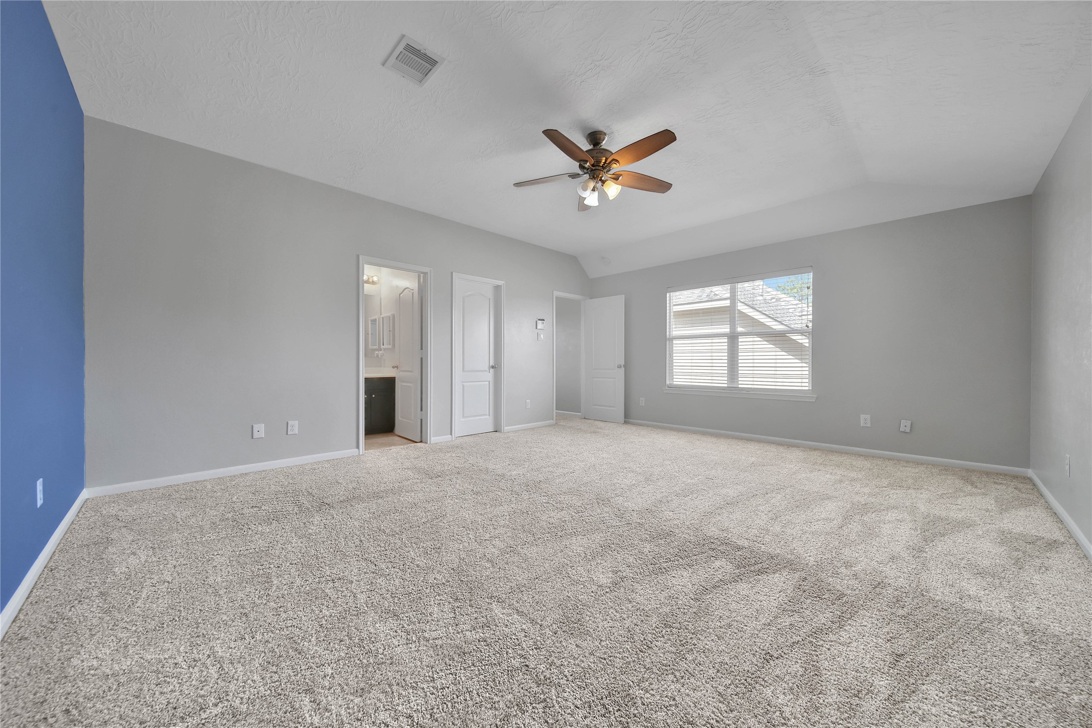 22534 Lavaca Ranch Lane Katy, TX 77449 - Photo 28 of 33 2nd primary bedroom, upstairs (or gameroom)