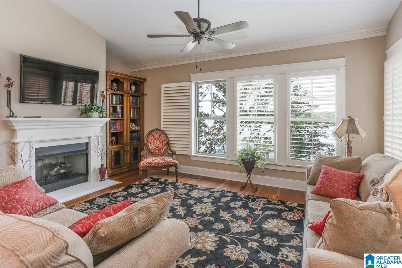 126 Shoreline View Talladega, AL 35160 - Photo 5 of 38