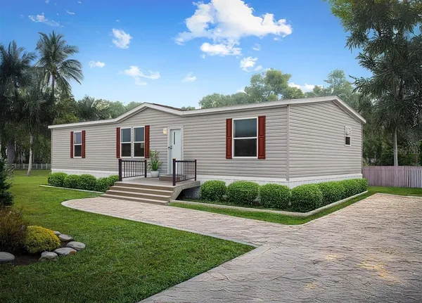 $260,000 | 9640 Southeast 170th Lane, Summerfield, FL 34491