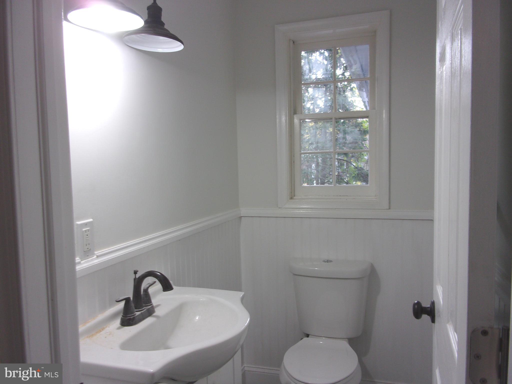 262 Sunset Road Barrington, NJ 08007 - Photo 11 of 31 Powder Room
