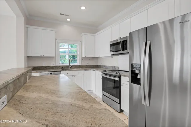 $2,400 | 1064 Headwater Cove Lane, Wilmington, NC 28403