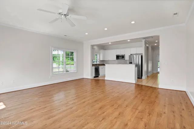 $2,400 | 1064 Headwater Cove Lane, Wilmington, NC 28403