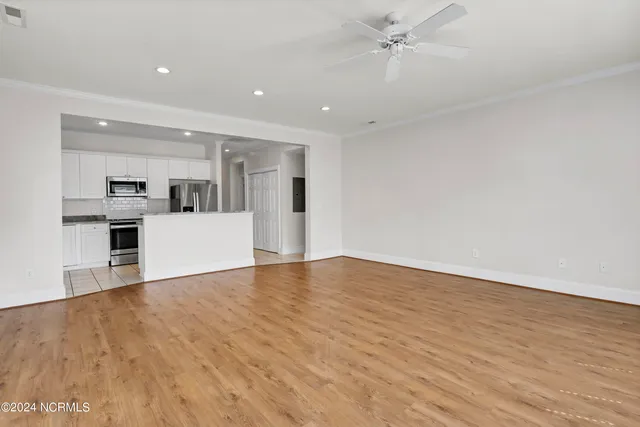 $2,400 | 1064 Headwater Cove Lane, Wilmington, NC 28403