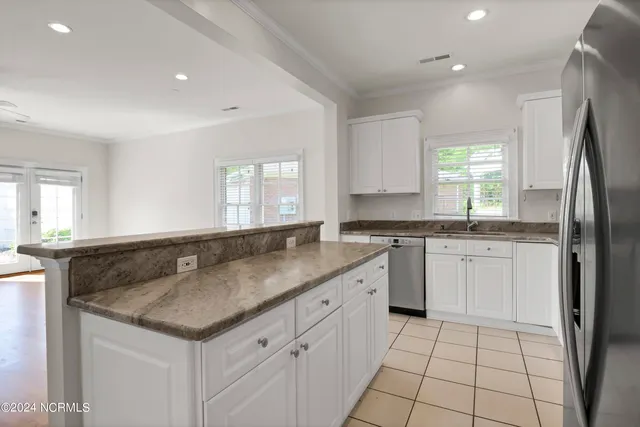 $2,400 | 1064 Headwater Cove Lane, Wilmington, NC 28403