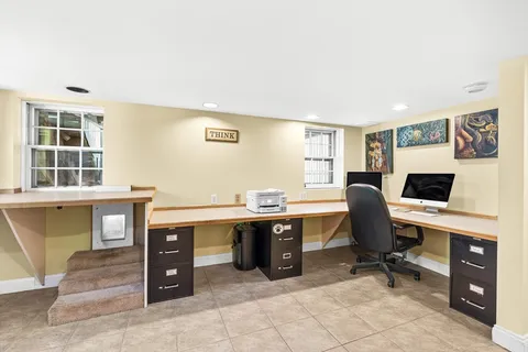 $1,699,000 | 39 Church Street, Weston, MA 02493