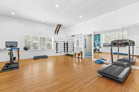 $1,699,000 | 39 Church Street, Weston, MA 02493