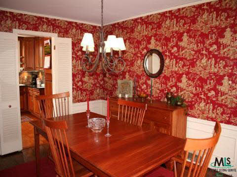 268 Fisher Road Grosse Pointe, MI 48230 - Photo 5 of 6 808885-4.JPG