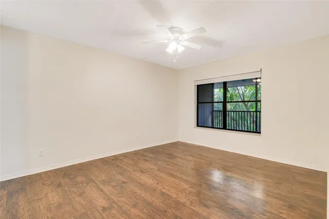 $189,900 | 6549 Southeast Federal Highway, Unit 204, Stuart, FL 34997