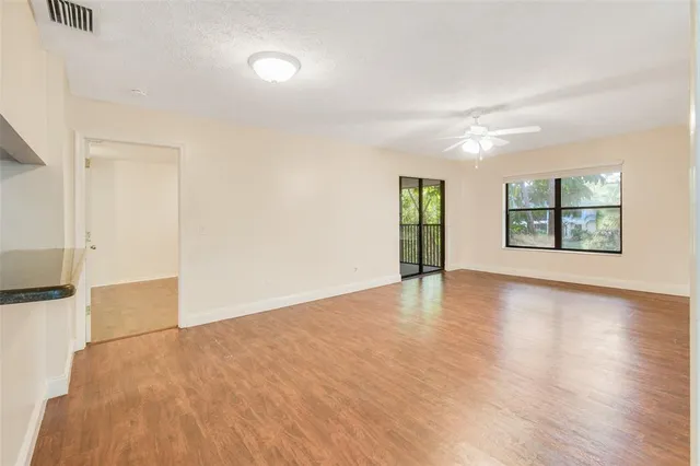 $189,900 | 6549 Southeast Federal Highway, Unit 204, Stuart, FL 34997