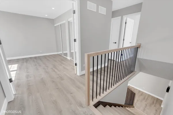 $380,000 | 642 Williams Court, Gurnee, IL 60031