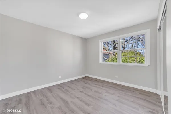 $380,000 | 642 Williams Court, Gurnee, IL 60031