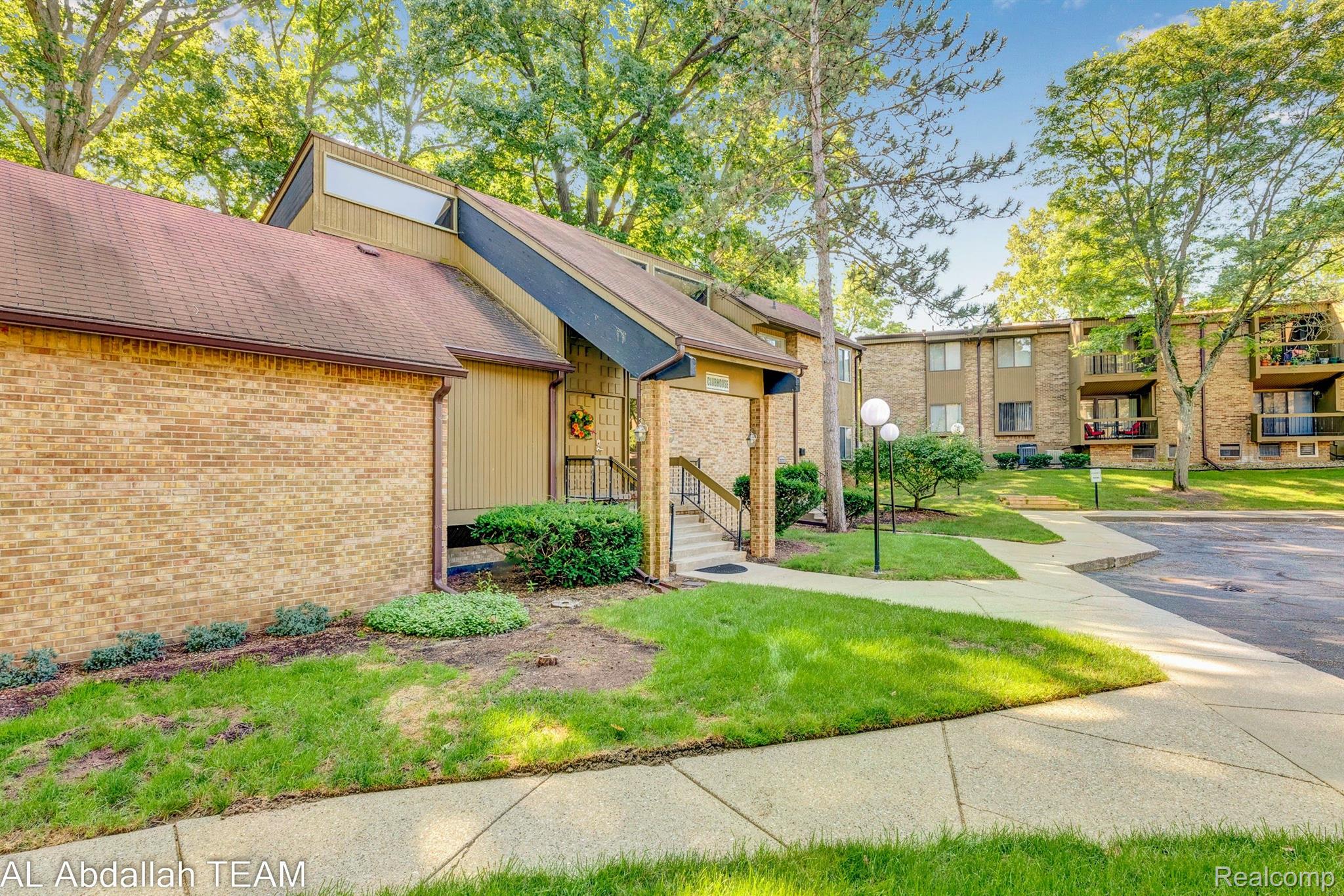 27330 Arborway Road, Unit 18 Southfield, MI 48033 - Photo 24 of 25 Gallery Image 24