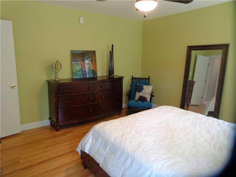 11 Woodville Road Falmouth, ME 04105 - Photo 20 of 35 Bedroom.