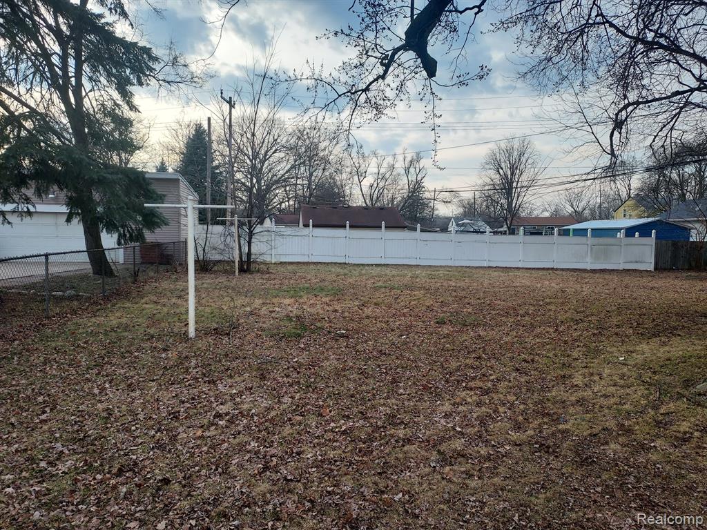 4804 South Wayne Road Wayne, MI 48184 - Photo 18 of 19