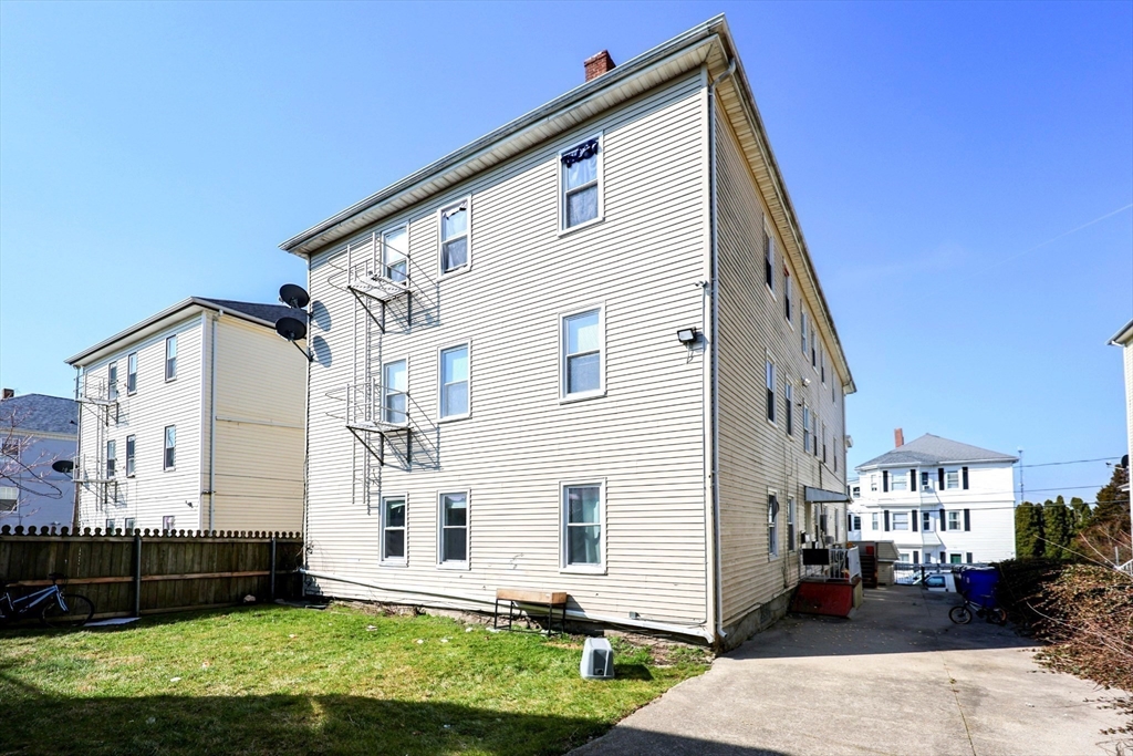62 Pitman Street Fall River, MA 02723 - Photo 6 of 13