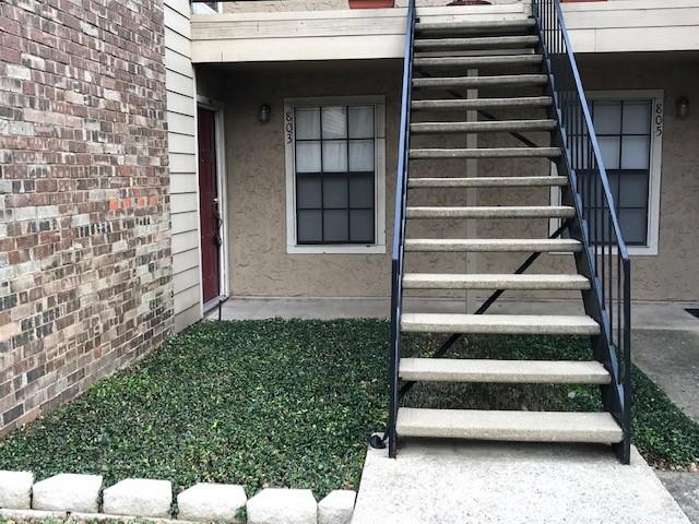 4748 Old Bent Tree Lane, Unit 803 Dallas, TX 75287 - Photo 1 of 20 a view of entryway with a front door