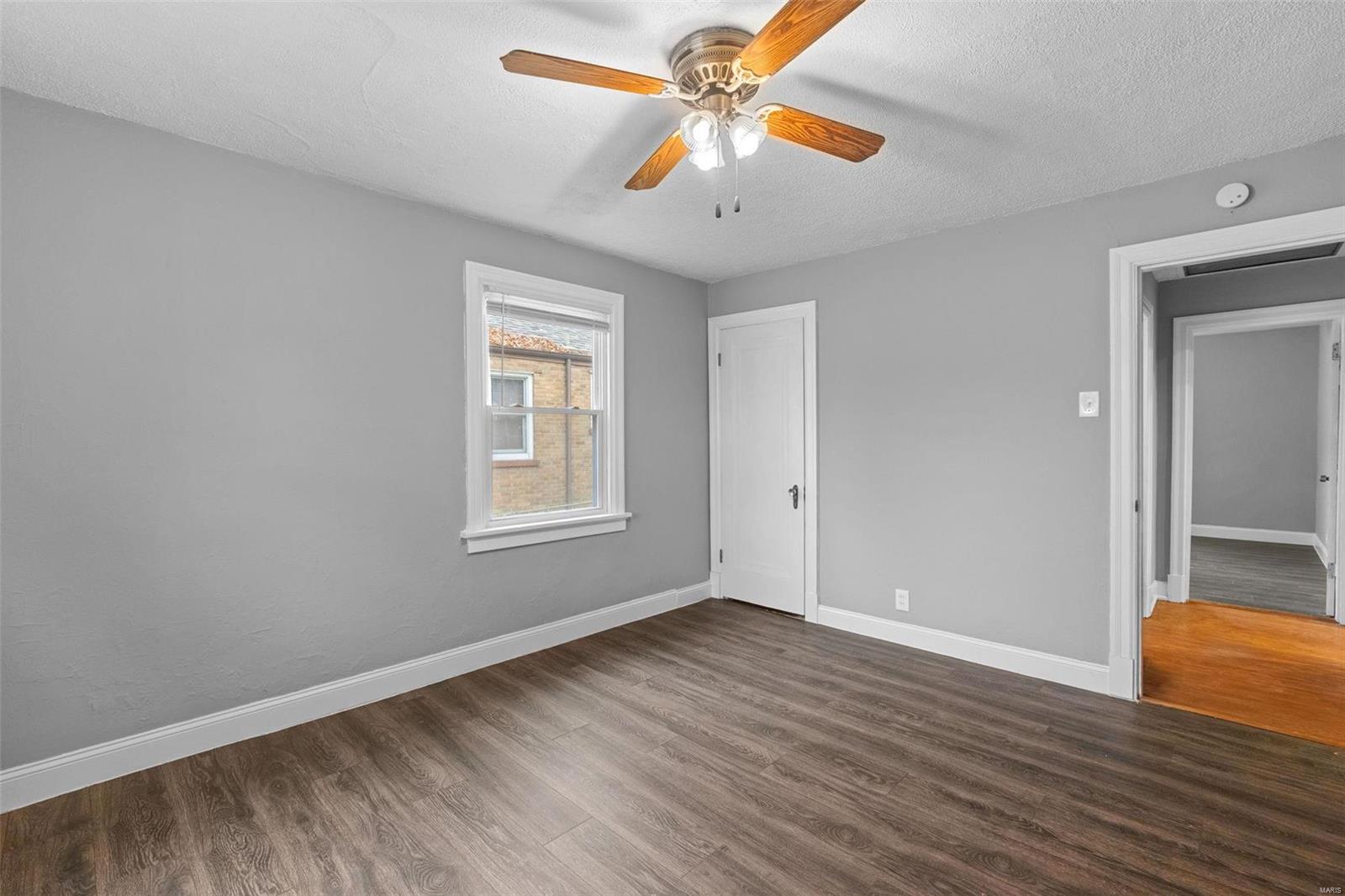3717 Brown Road St. Louis, MO 63114 - Photo 20 of 32 Gallery Image 20