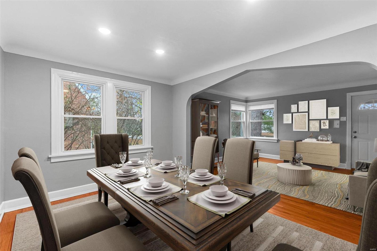 3717 Brown Road St. Louis, MO 63114 - Photo 2 of 32 Gallery Image 2