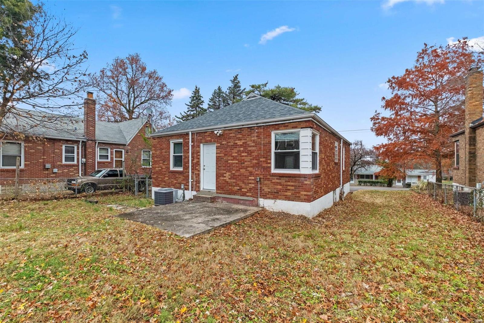 3717 Brown Road St. Louis, MO 63114 - Photo 23 of 32 Gallery Image 23