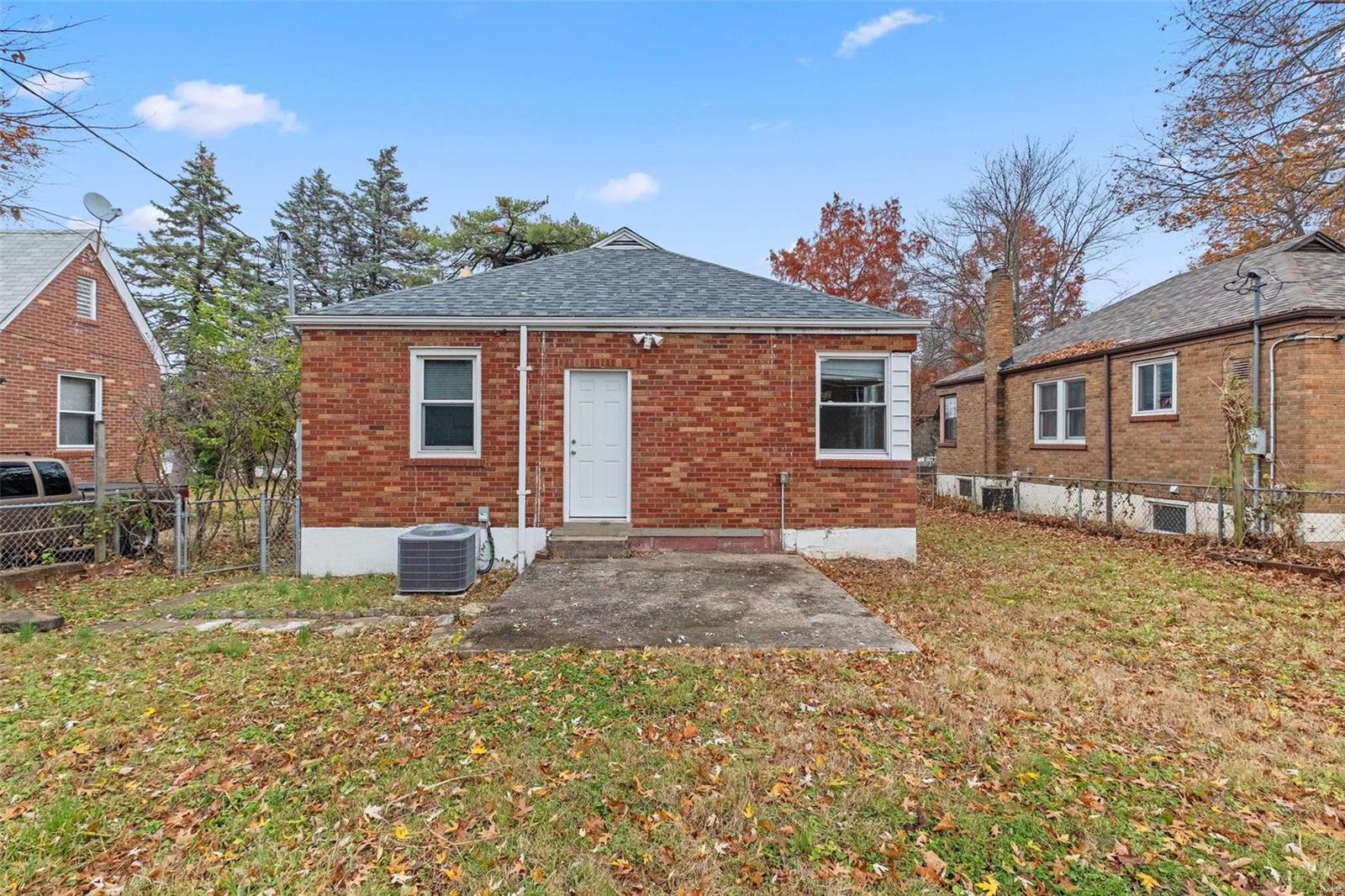 3717 Brown Road St. Louis, MO 63114 - Photo 24 of 32 Gallery Image 24