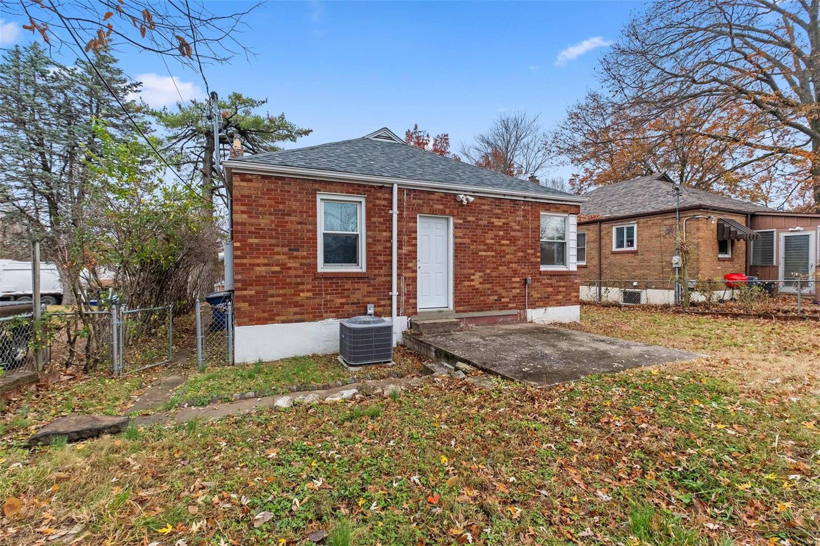 3717 Brown Road St. Louis, MO 63114 - Photo 25 of 32 Gallery Image 25