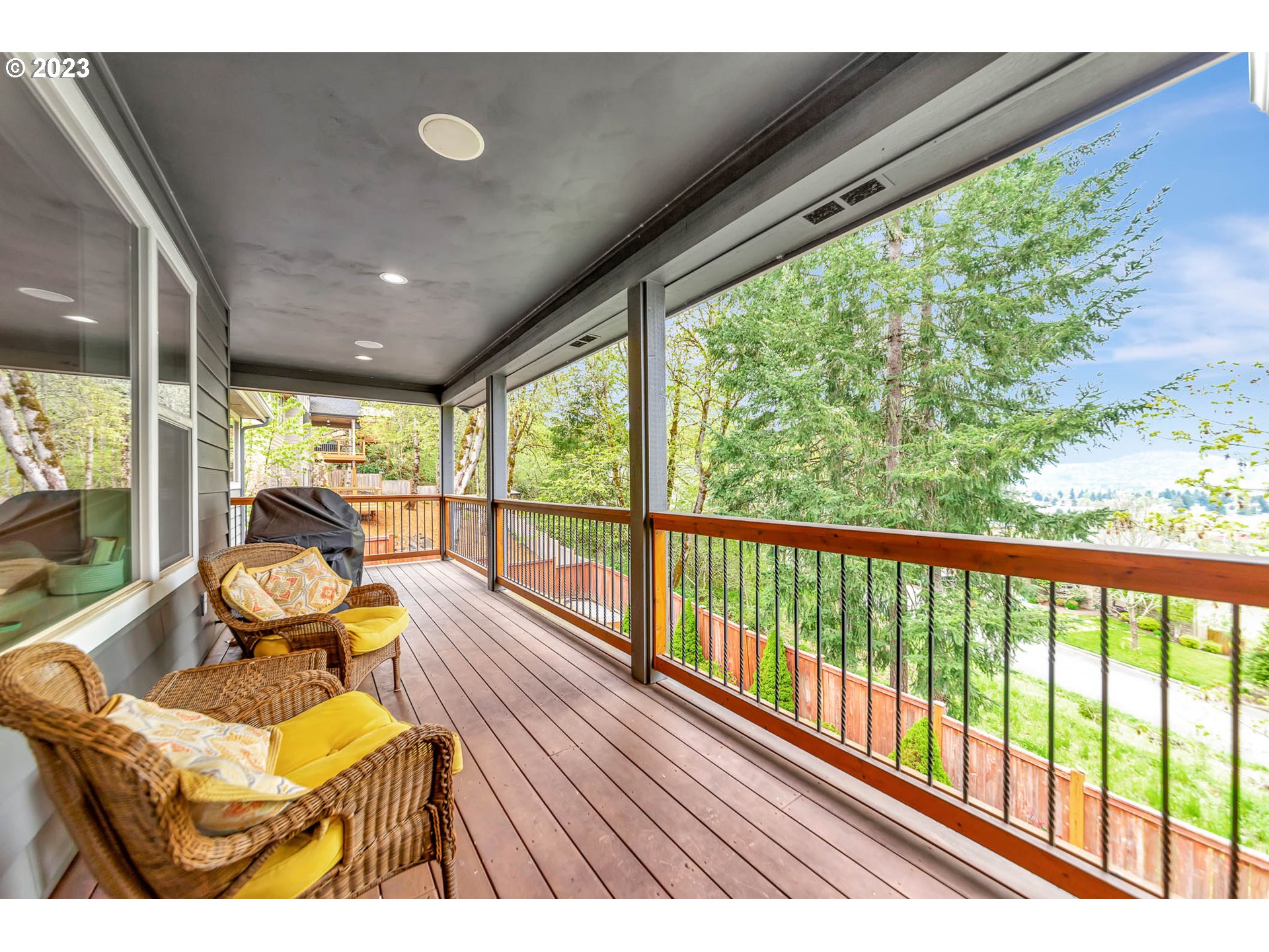 418 Mountaingate Drive Springfield, OR 97478 - Photo 23 of 48 Gallery Image 23