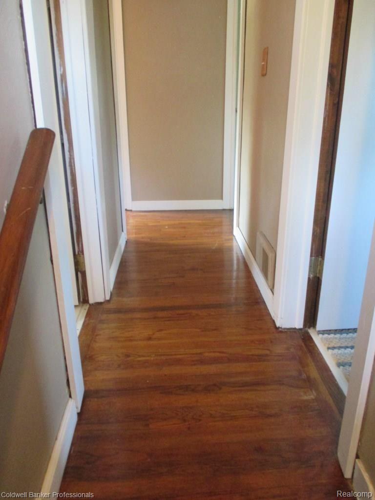 55 Harsen Road Lapeer, MI 48446 - Photo 21 of 62 IMG_0235.jpg
