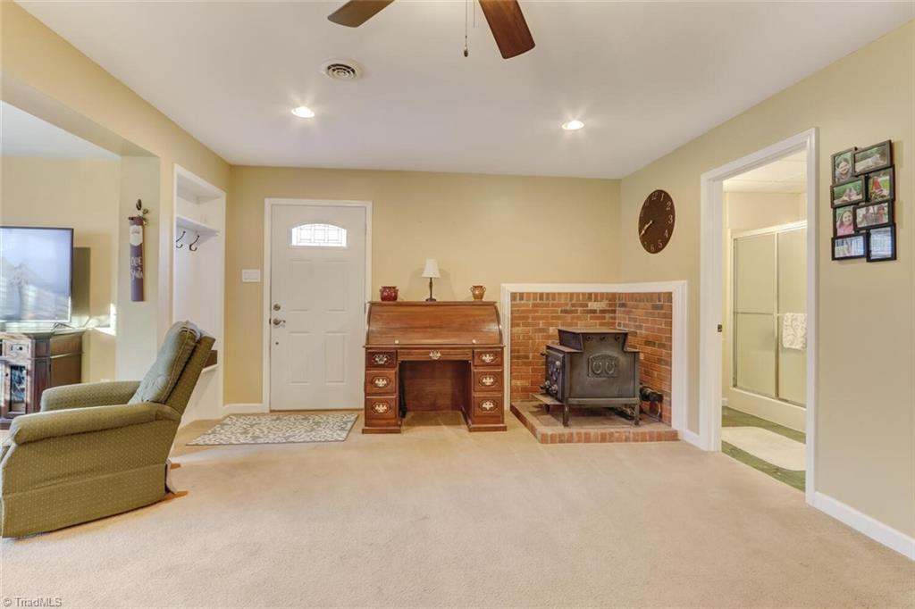 539 Roberts Road Eden, NC 27288 - Photo 17 of 31 Gallery Image 17