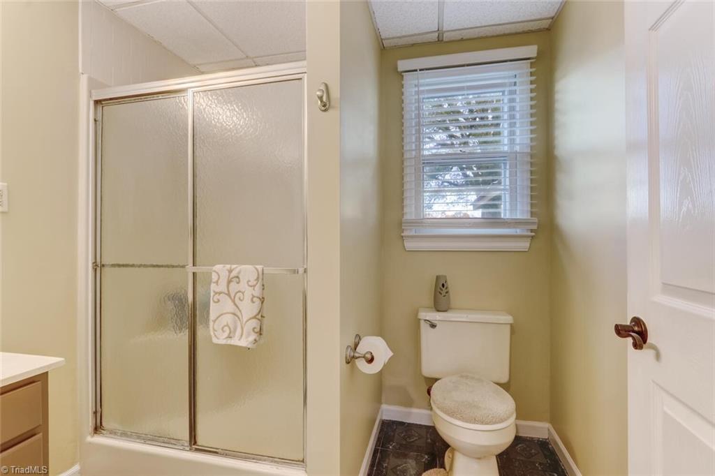539 Roberts Road Eden, NC 27288 - Photo 18 of 31 Gallery Image 18