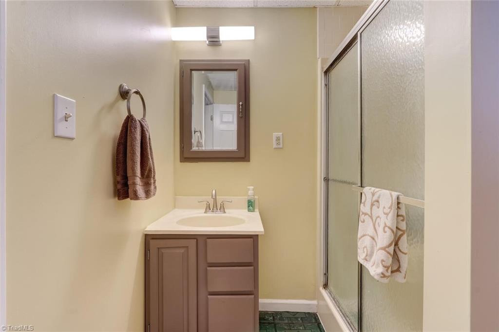 539 Roberts Road Eden, NC 27288 - Photo 19 of 31 Gallery Image 19