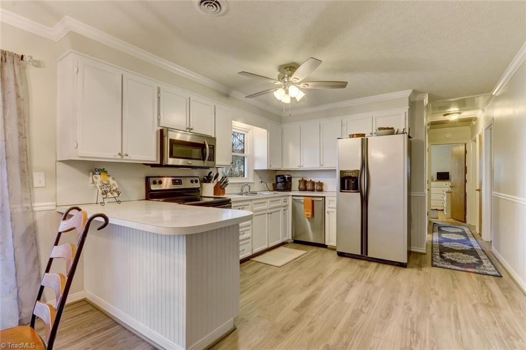 539 Roberts Road Eden, NC 27288 - Photo 7 of 31 Gallery Image 7