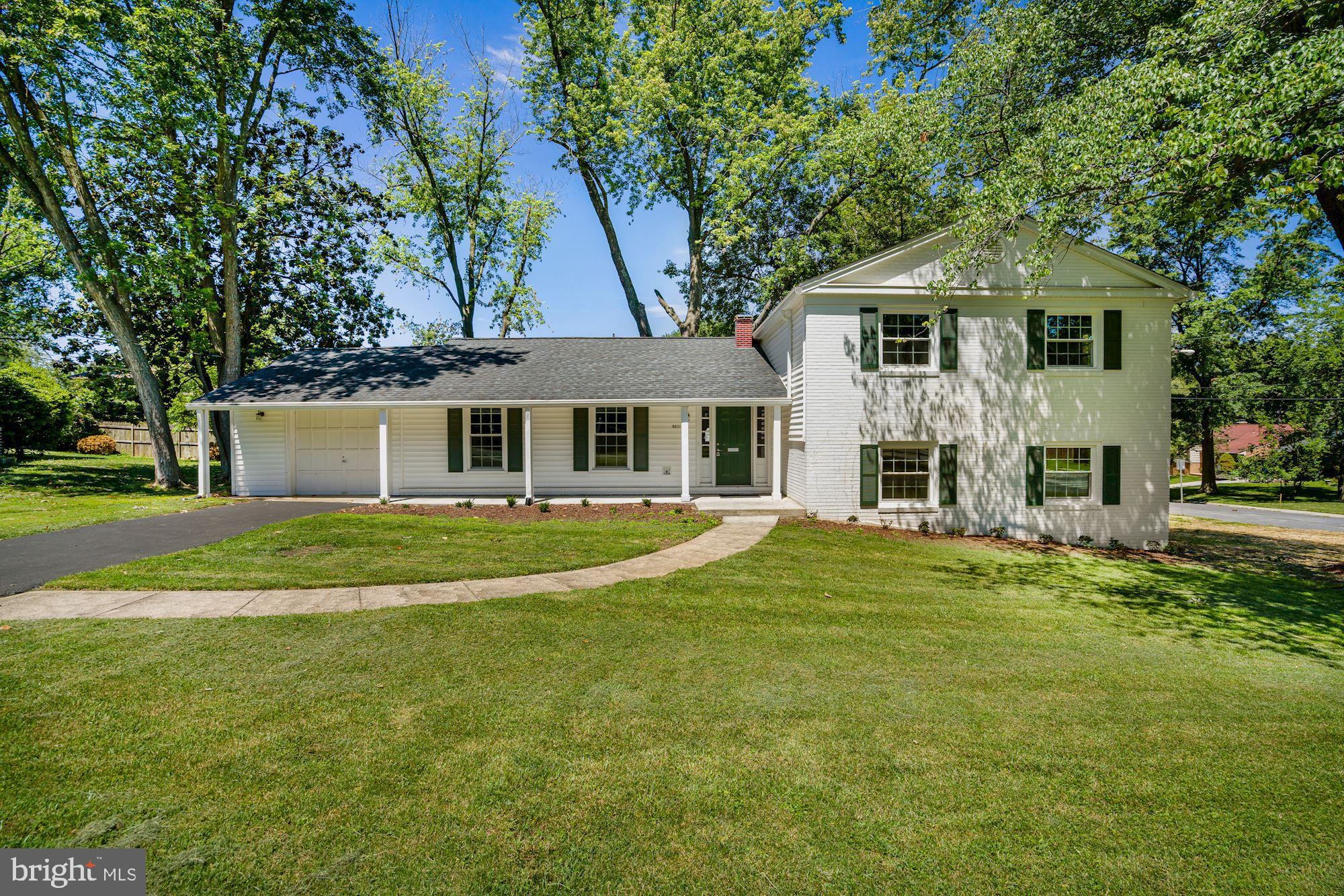 8801 Postoak Road Potomac, MD 20854 - Photo 2 of 28 Split-Level on a Corner Lot
