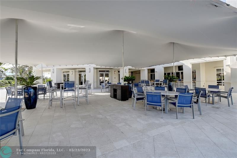 15865 Double Eagle Trail Delray Beach, FL 33446 - Photo 59 of 71 a living room with furniture and potted plants