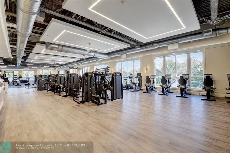 15865 Double Eagle Trail Delray Beach, FL 33446 - Photo 61 of 71 a view of a room with gym equipment