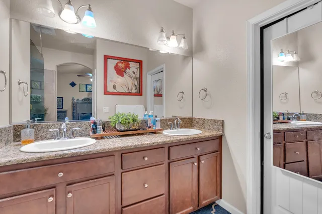 $520,000 | 5302 West Homan Avenue, Fresno, CA 93722