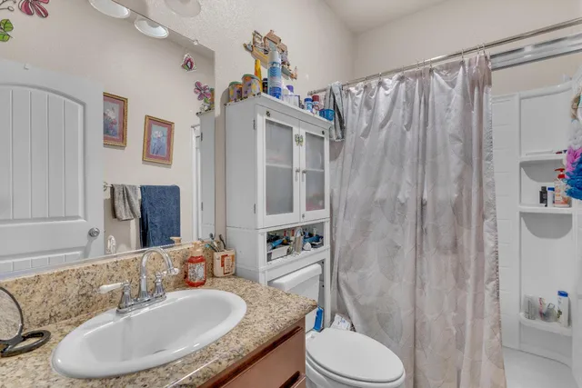 $520,000 | 5302 West Homan Avenue, Fresno, CA 93722