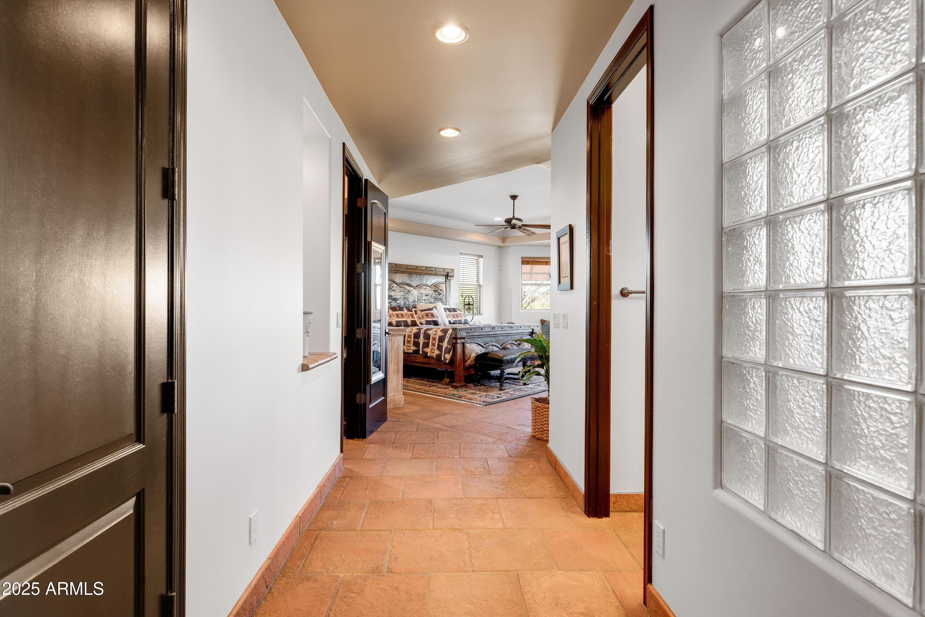 14224 East Rockview Road Scottsdale, AZ 85262 - Photo 30 of 118 Hallway