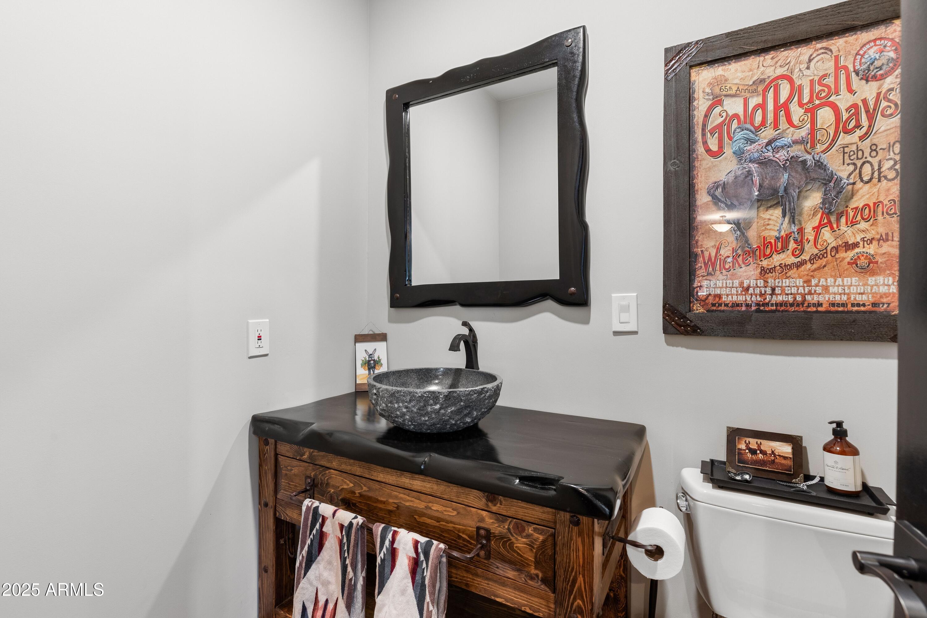 14224 East Rockview Road Scottsdale, AZ 85262 - Photo 37 of 118 Powder Room