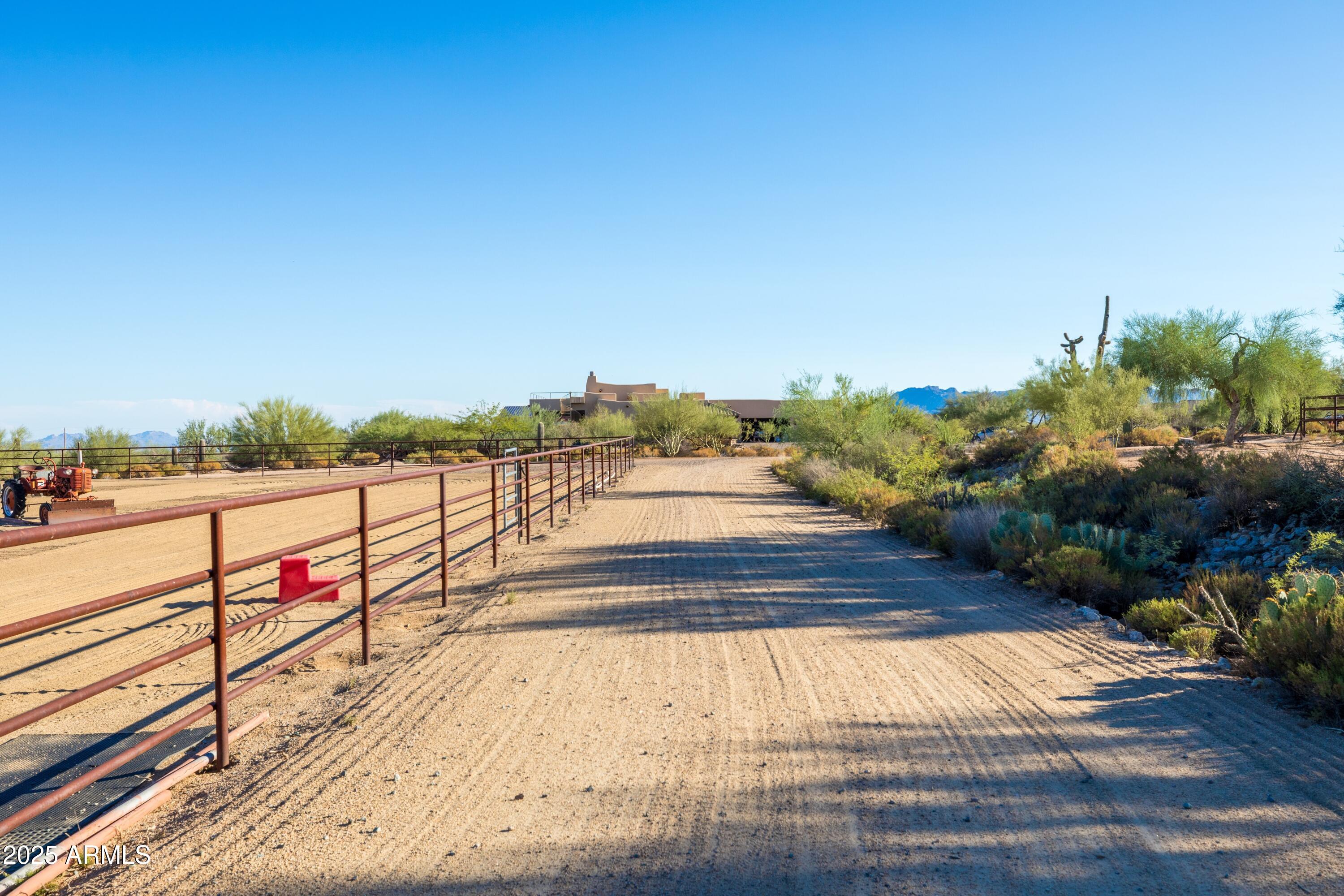 14224 East Rockview Road Scottsdale, AZ 85262 - Photo 82 of 118 Great Horse Property