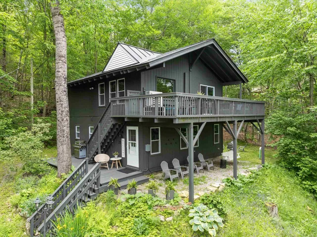 $3,500 | 25 Hilltop Drive, Newbury, NH 03255