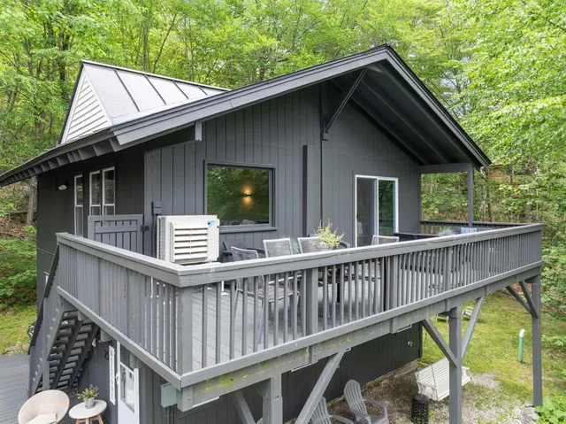 $3,500 | 25 Hilltop Drive, Newbury, NH 03255