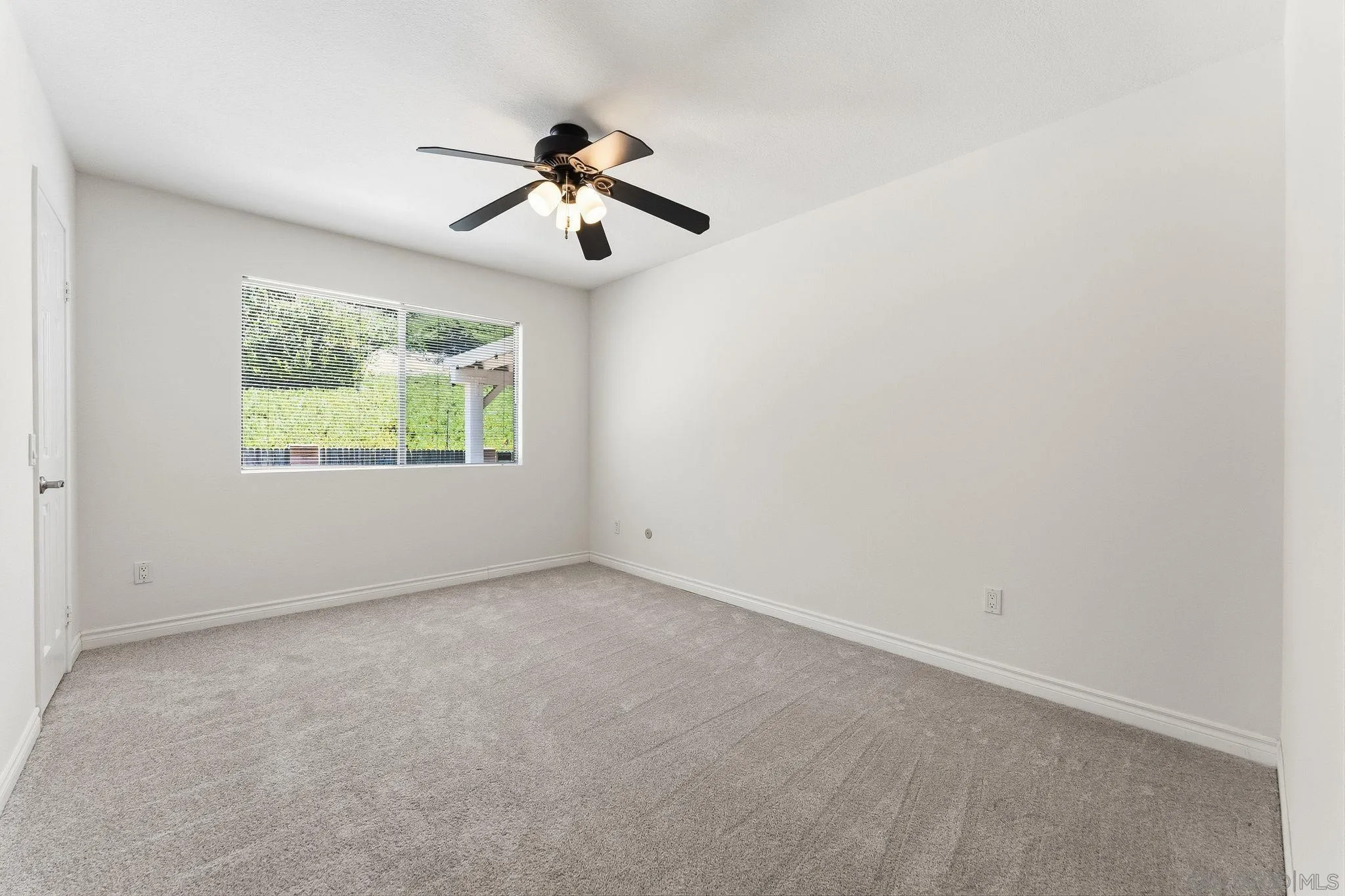 1330 Ridgeview Way Bonita, CA 91902 - Photo 20 of 49