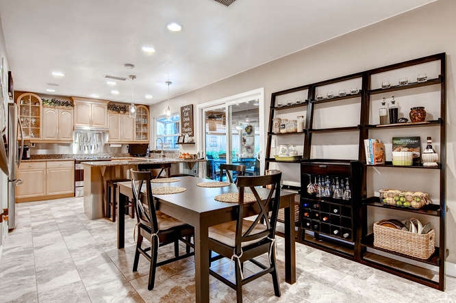 10114 Maple Tree Road Santee, CA 92071 - Photo 8 of 25 Gallery Image 8
