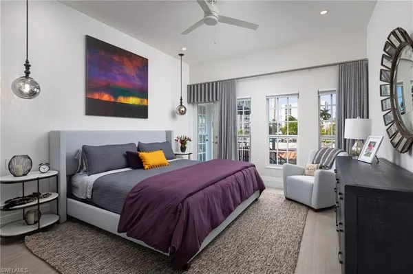 $3,550,000 | 4000 Gulf Shore Boulevard North, Unit 400, Naples, FL 34103