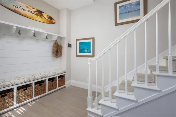 $3,550,000 | 4000 Gulf Shore Boulevard North, Unit 400, Naples, FL 34103