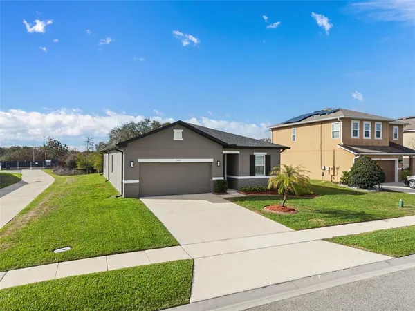 $385,000 | 5692 Western Sun Drive, St. Cloud, FL 34771
