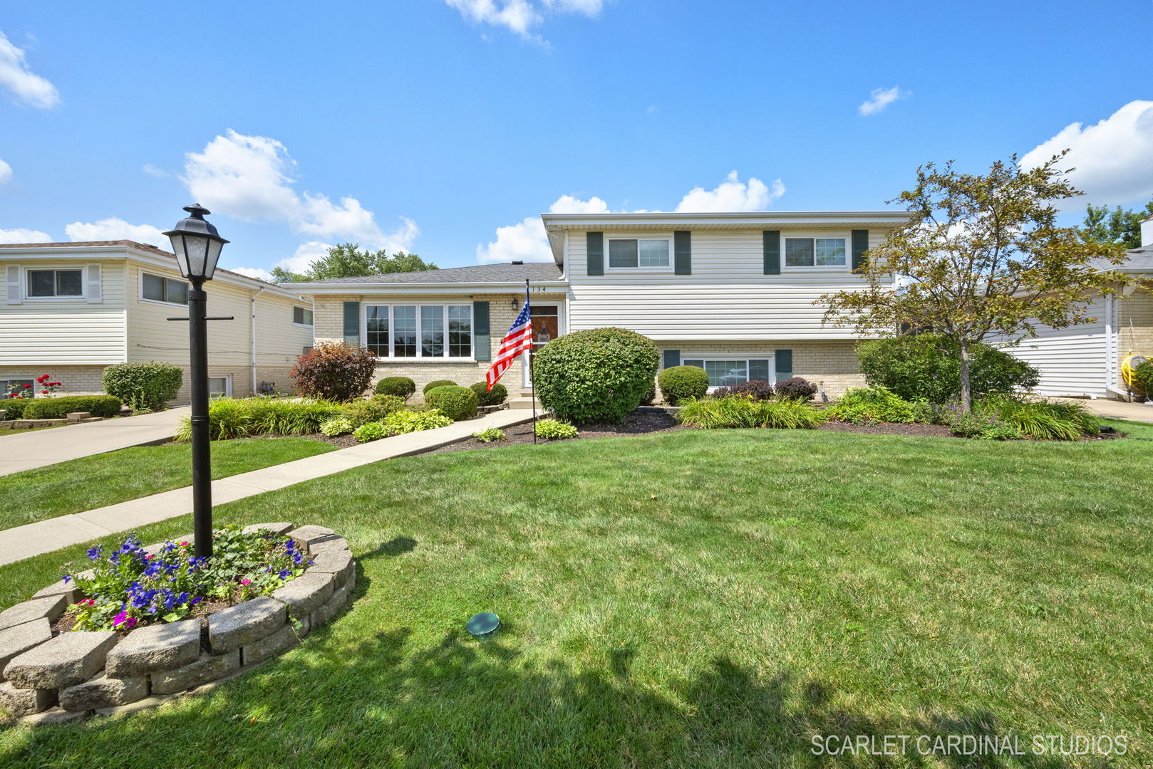 134 South Highview Avenue Addison, IL 60101 - Photo 2 of 20 Gallery Image 2